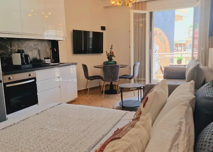 Luxury Apartments In Downtown Of Perea