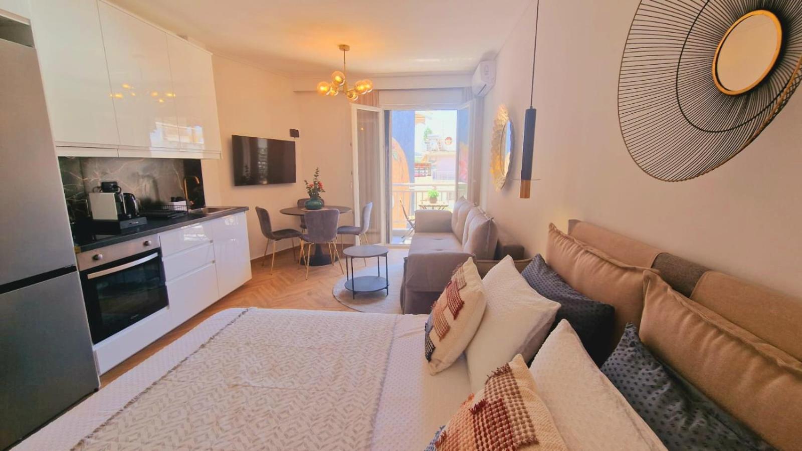 Luxury In Downtown Of Perea * Peraía