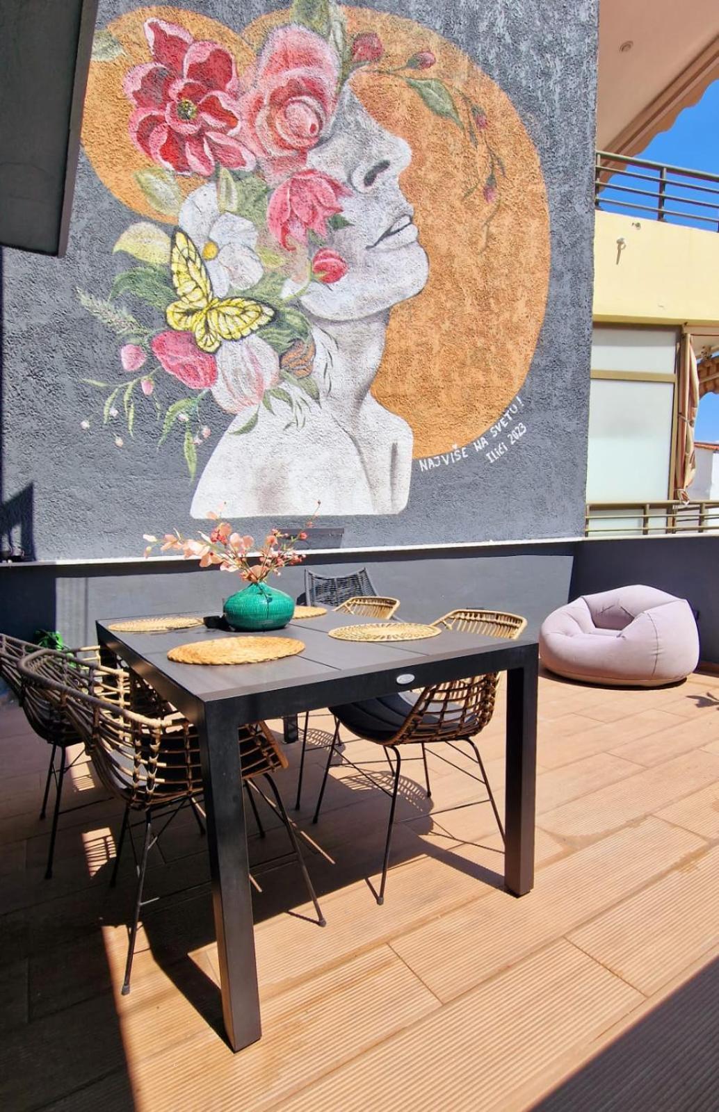 Luxury In Downtown Of Perea Apartment Peraía